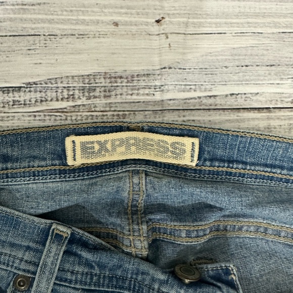 Express Precision Fit Cetine Bootcut Jeans Women's Size 8R Low Rise - Picture 5 of 7